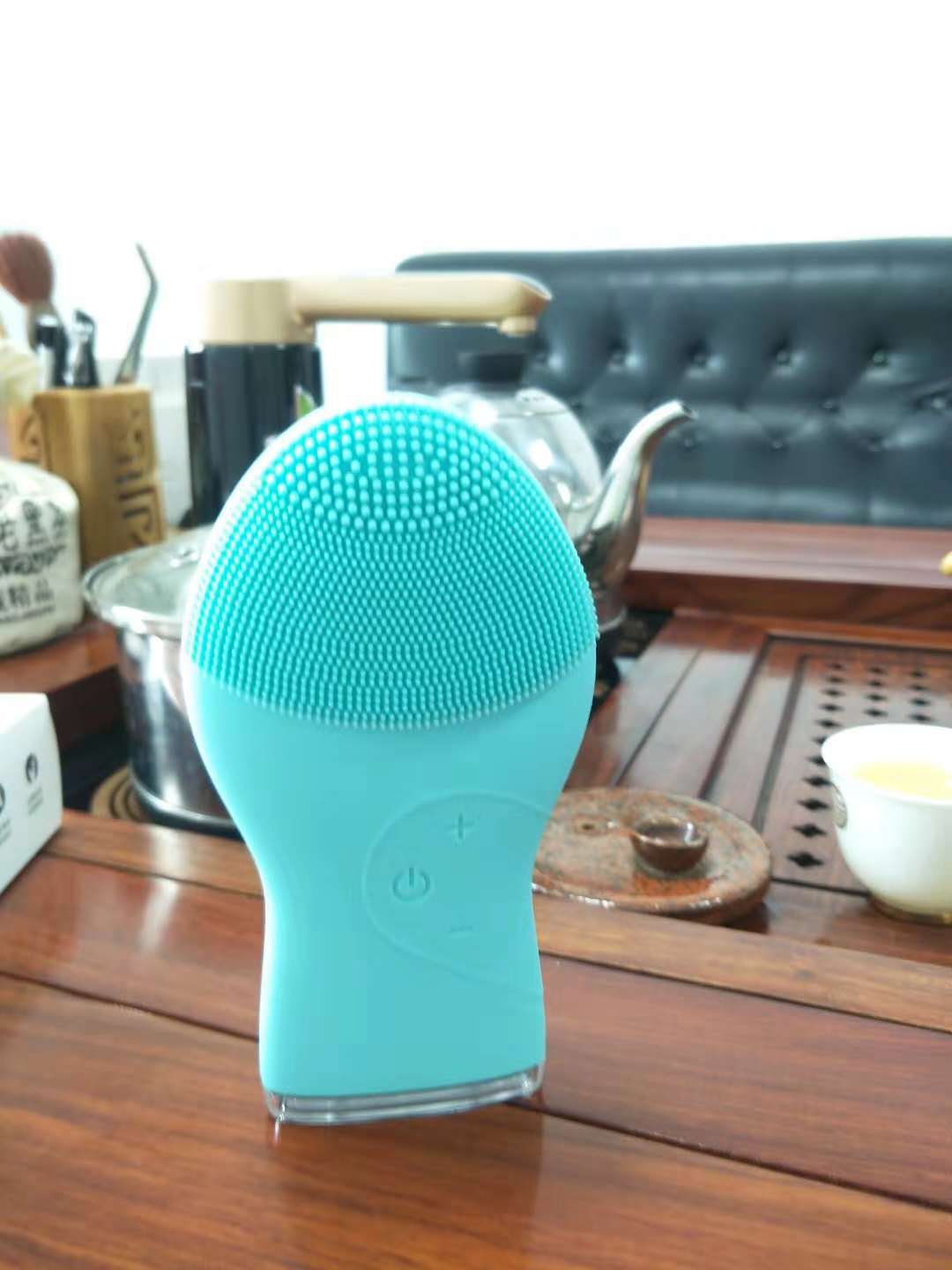 Waterproof silicone facial cleanser factory straight - Green English